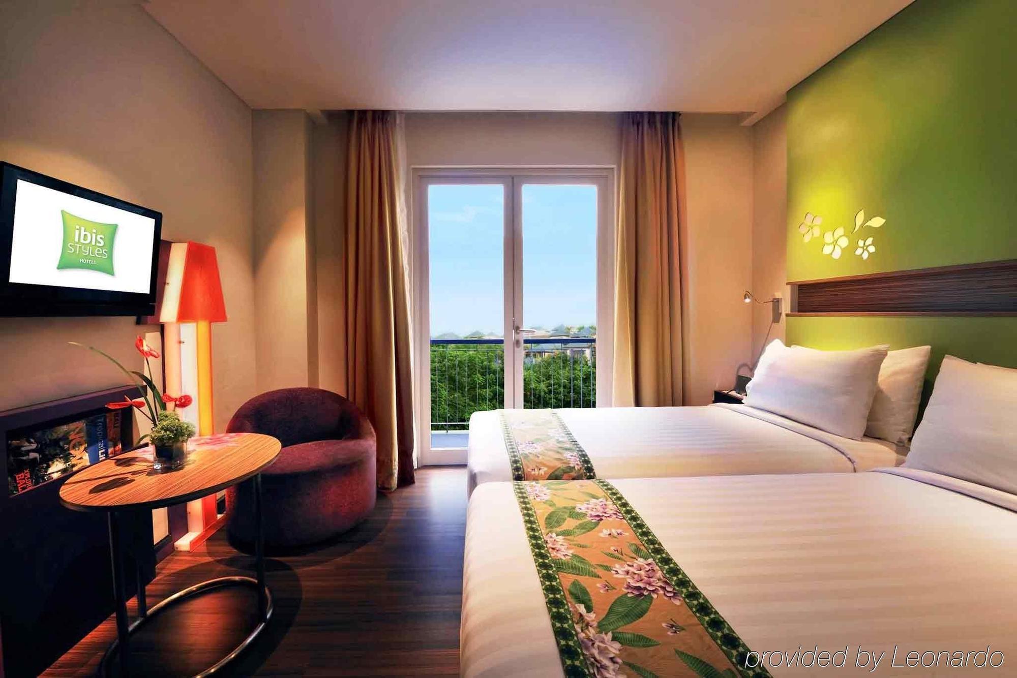 Ibis Styles Bali Denpasar Hotel Exterior photo